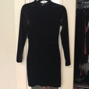 Backless velvet going out dress